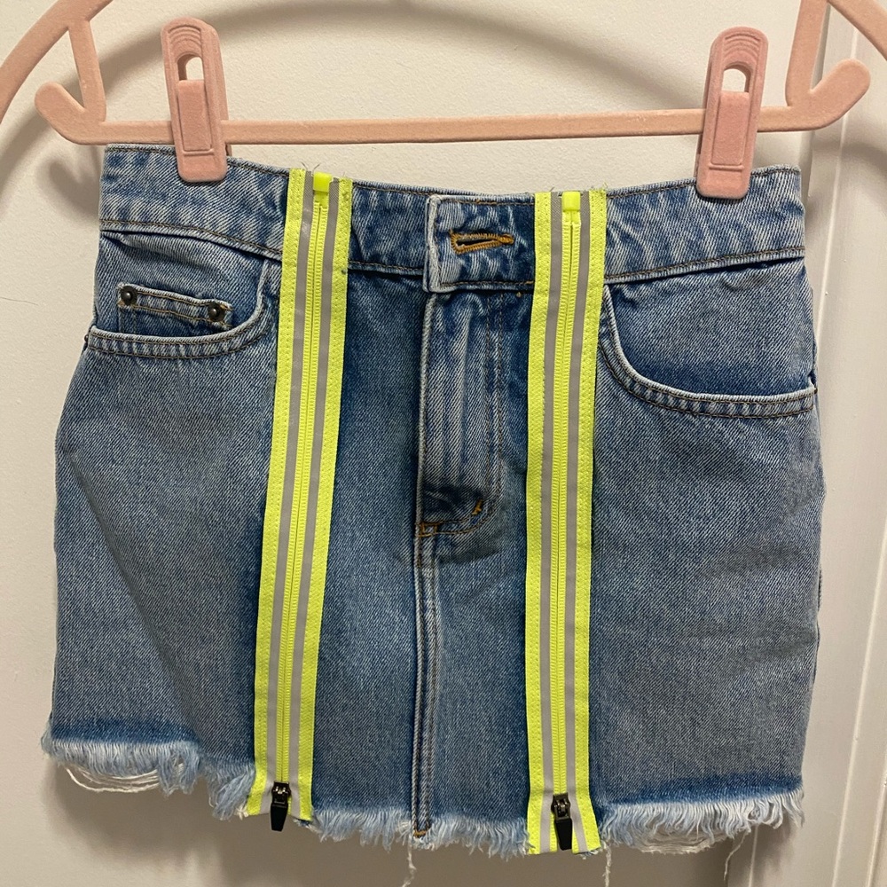 Carmar denim skirt